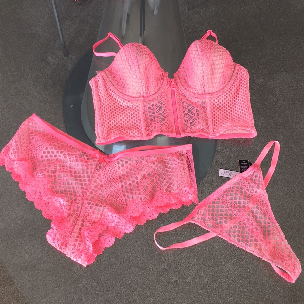 ❤️️Stunning 3-Piece Matching Victoria Secret Set❤️